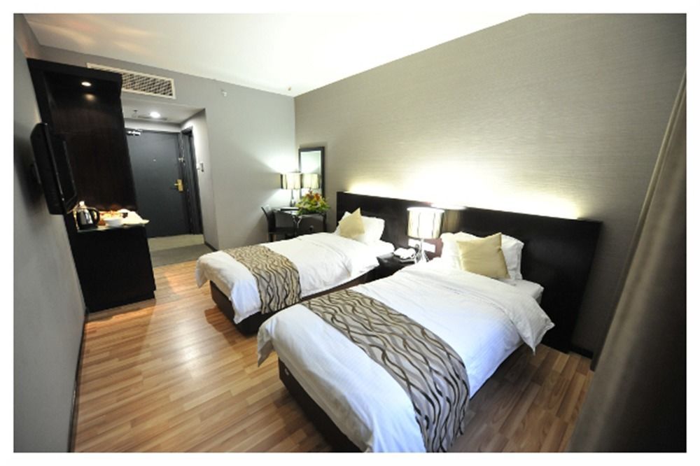 11@Century Hotel 新山 外观 照片